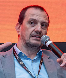ANDRÉ FACCHINI